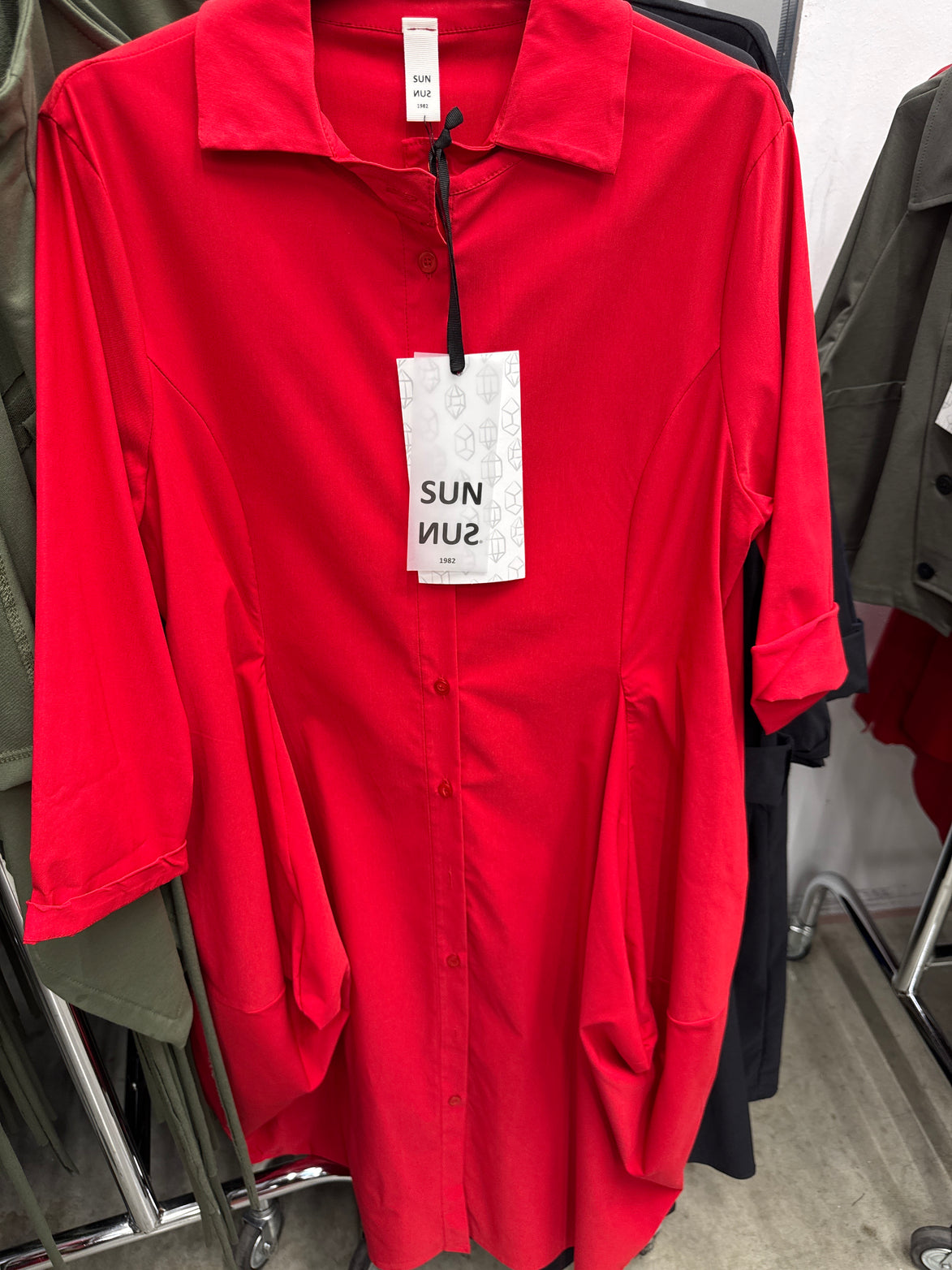 Sun šaty