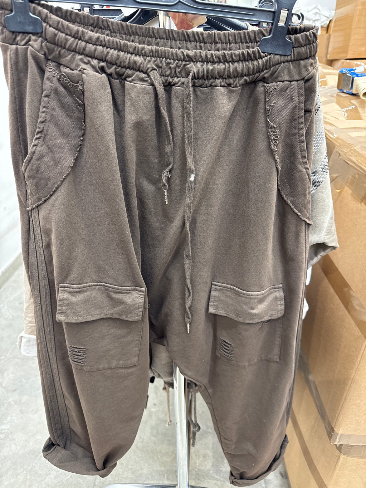 Baggy hnědé