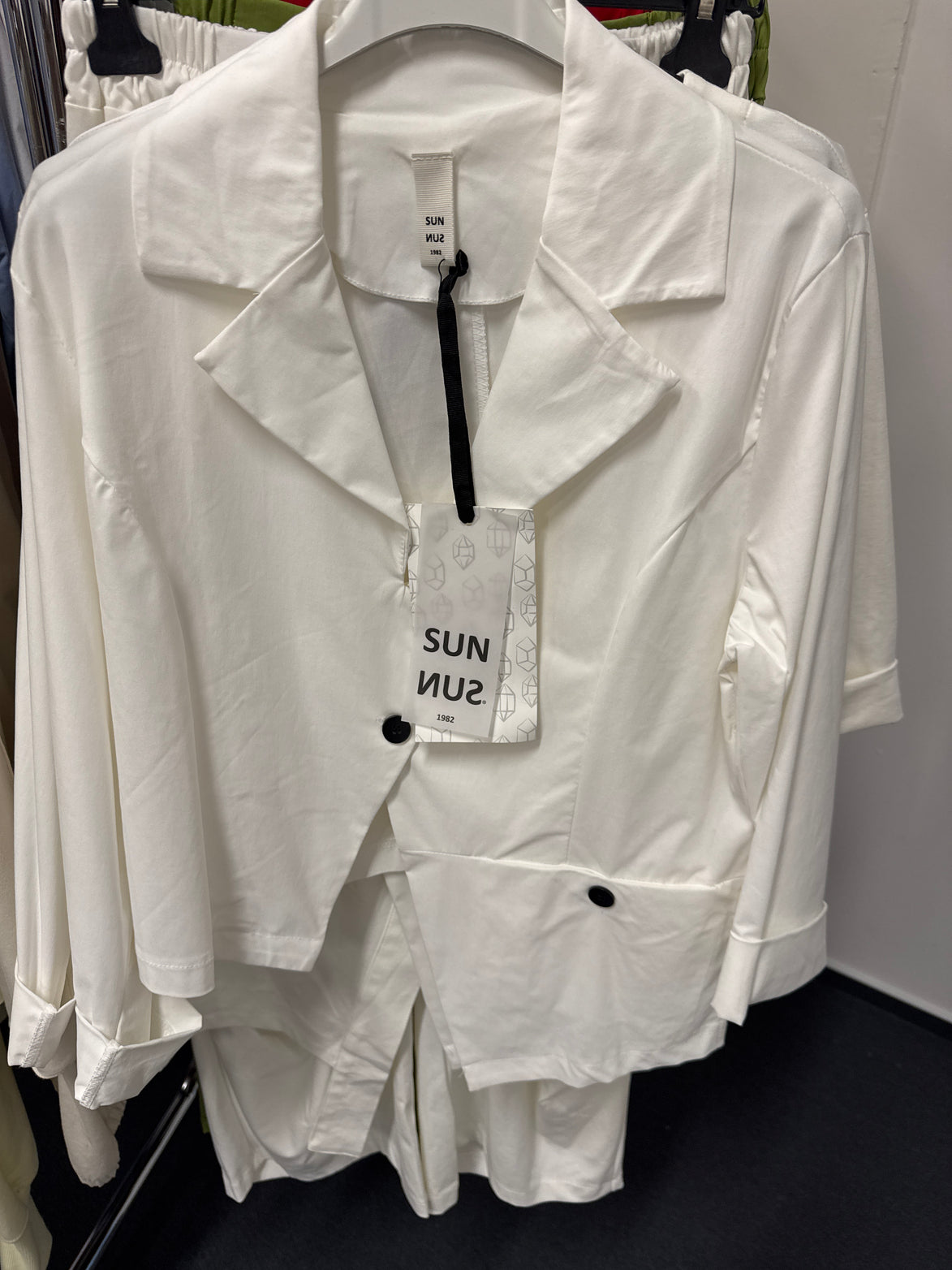Sako sun sun