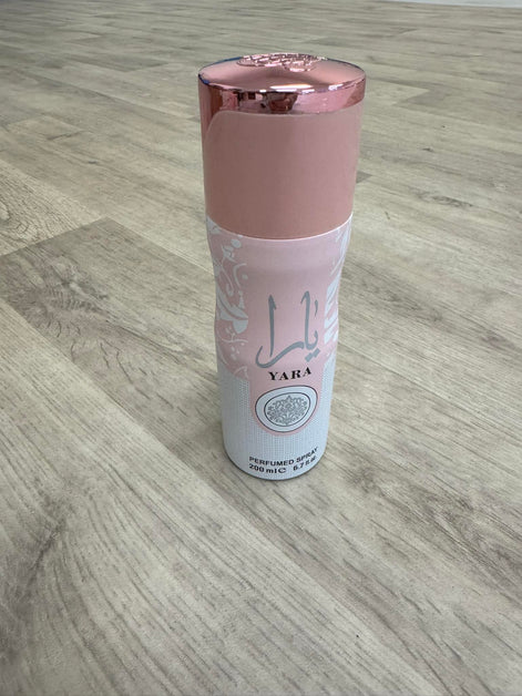Spray YARA růžový