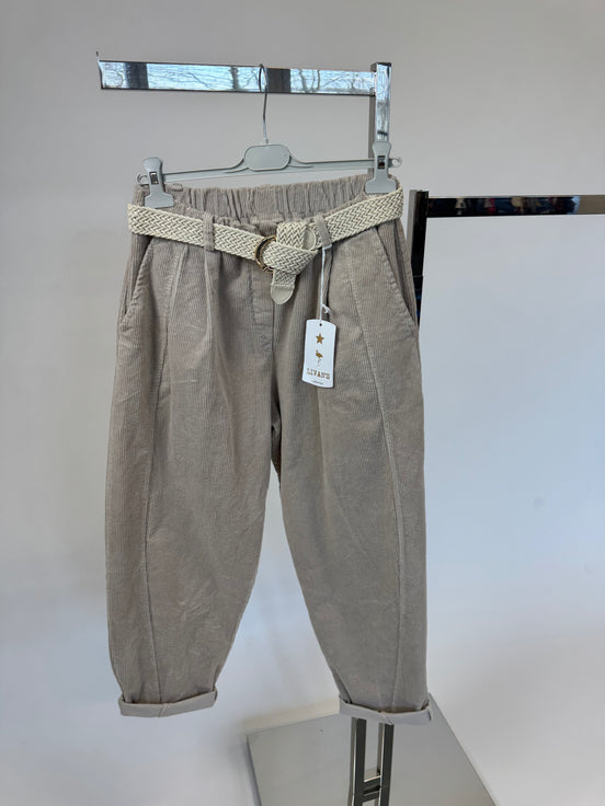 Livans menšestráky hrubé