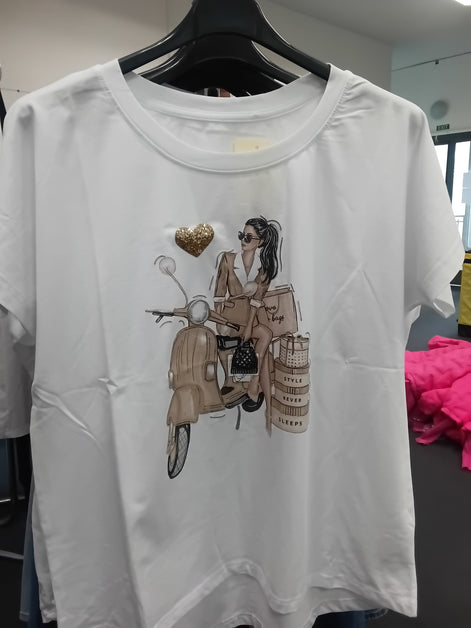 Tričko dáma na skútru béžová